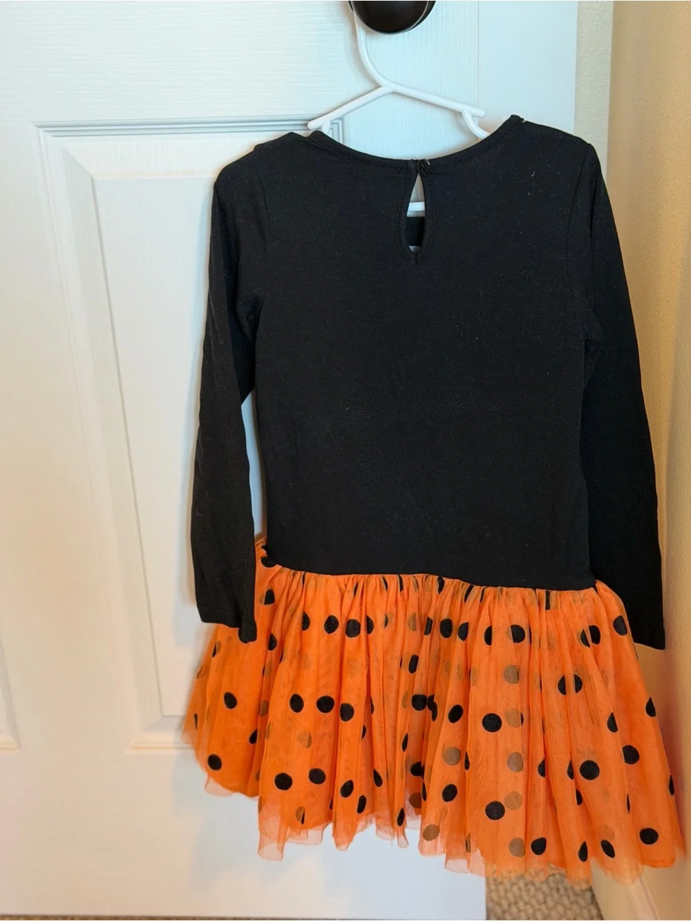 Counting Daisies adorable black
